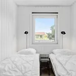 Tatil Evi Awesome Home In Vaeggerlose With Sauna *