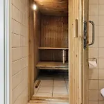 Awesome Home In Vaeggerlose With Sauna Bøtø By